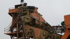<b>移動(dòng)破碎篩分機(jī)的好多個(gè)優(yōu)勢(shì)、維護(hù)保養(yǎng)方式 及電機(jī)選型標(biāo)準(zhǔn)，認(rèn)識(shí)一下！</b>